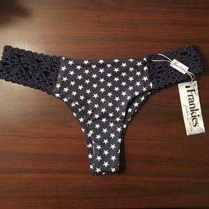 Frankie's Bikinis Tanner Bottom, Stars