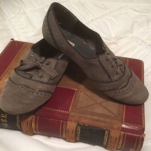 Gray suede booties size 10 with adorable laces