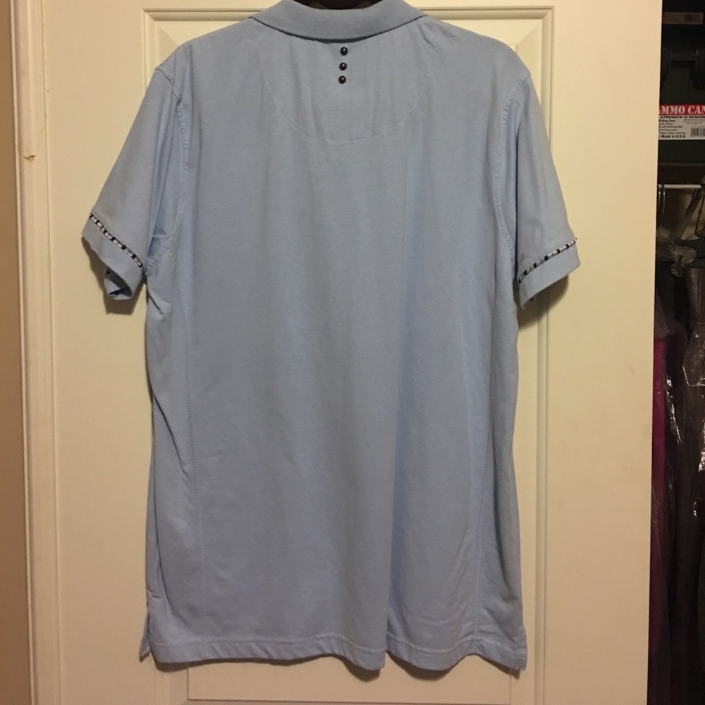 Polo - Picture 2 of 2