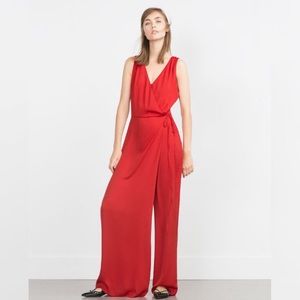 Jumpsuit red Zara