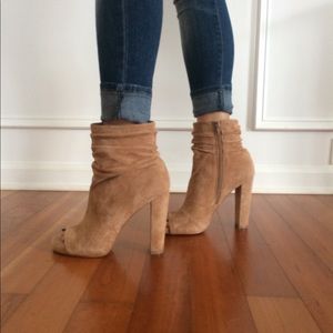 Steve Madden Ellison bootie 8.5 Worn Once