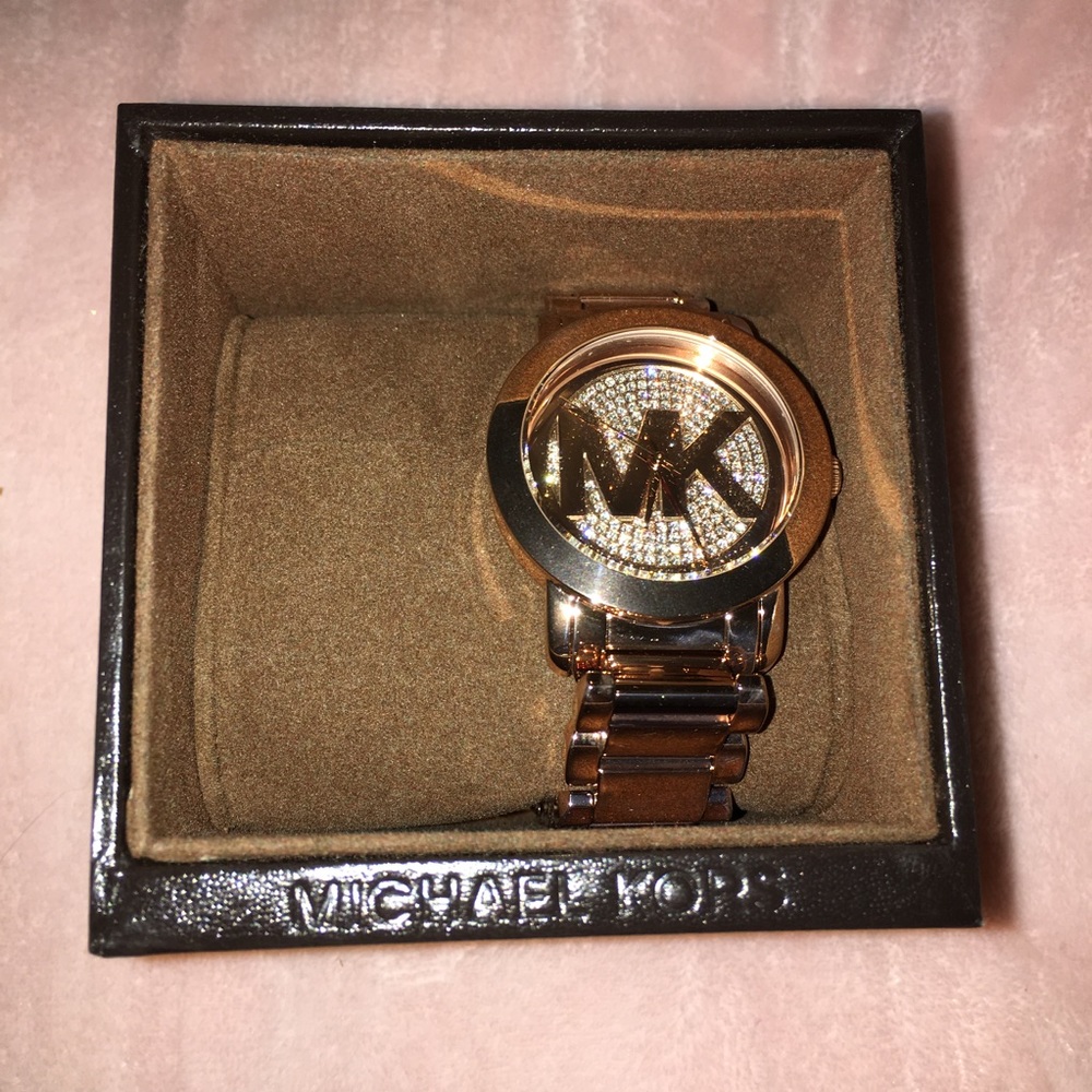 BRAND NEW Michael Kors Rose Gold Watch