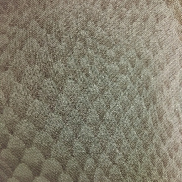 Sheer blouse NWT - Picture 5 of 8