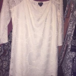 White lace off the shoulder dress