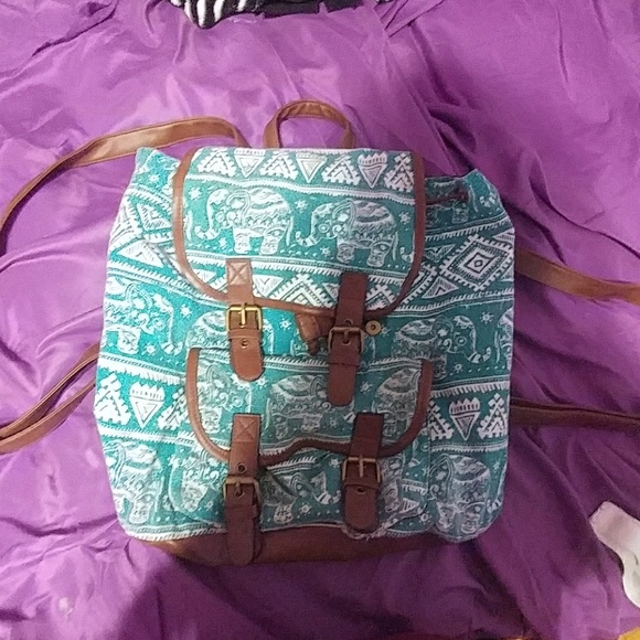 Backpack - Picture 1 of 3