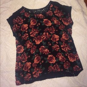 floral shirt