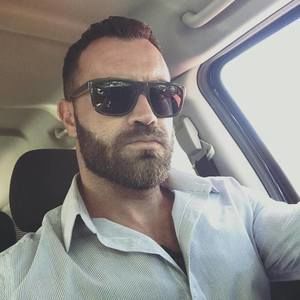 Meet your Posher, Brad