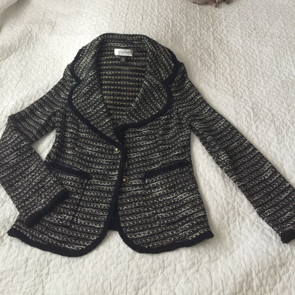 St. John Blazer size 8