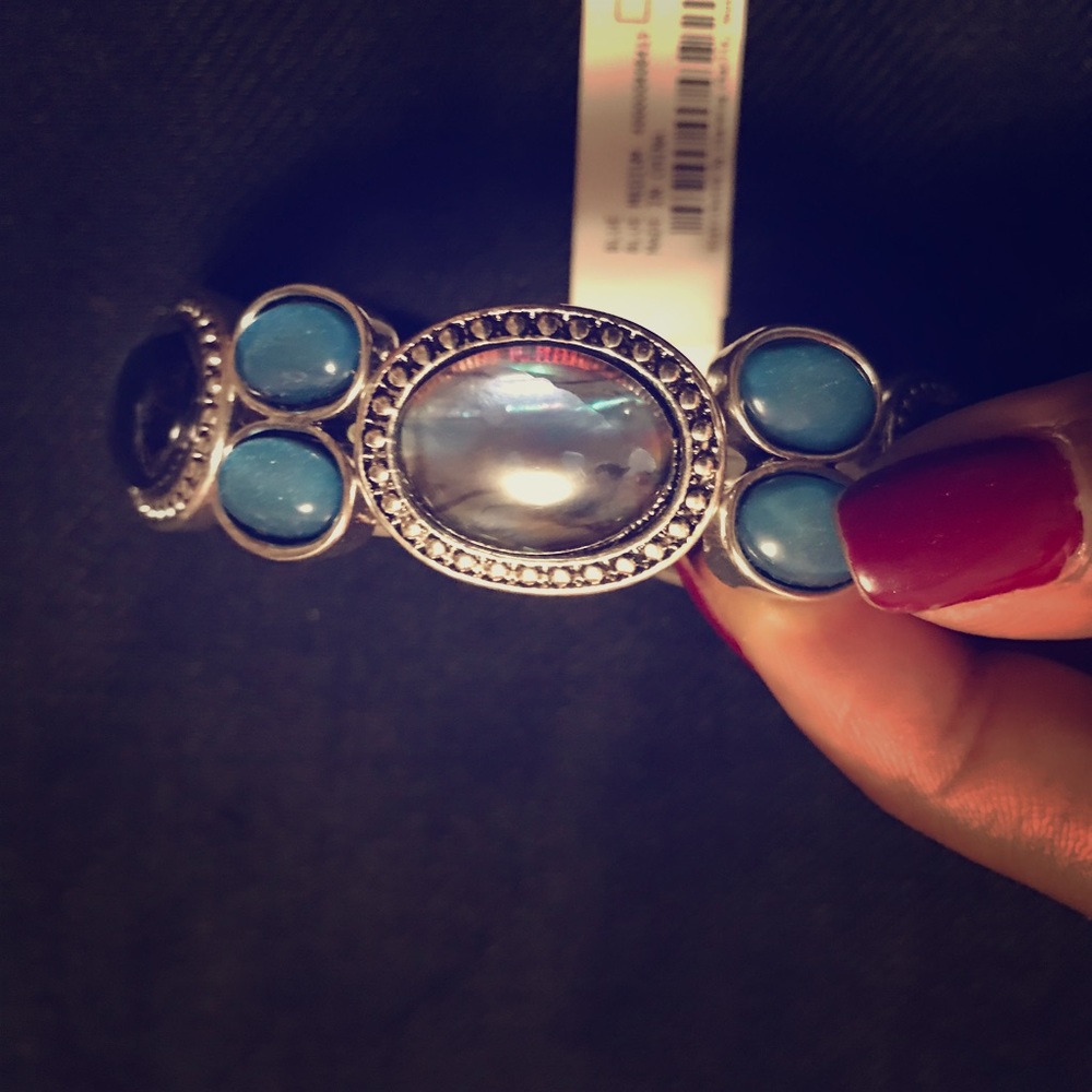 $BOGO Sale$- NWT light blue bracelet