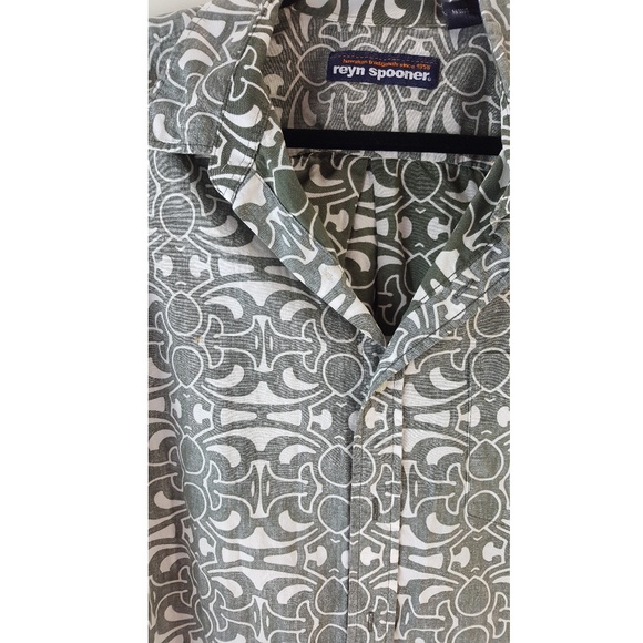 Mens REYN SPOONER hawaiian shirtFINAL PRICE DROP! - Picture 2 of 6