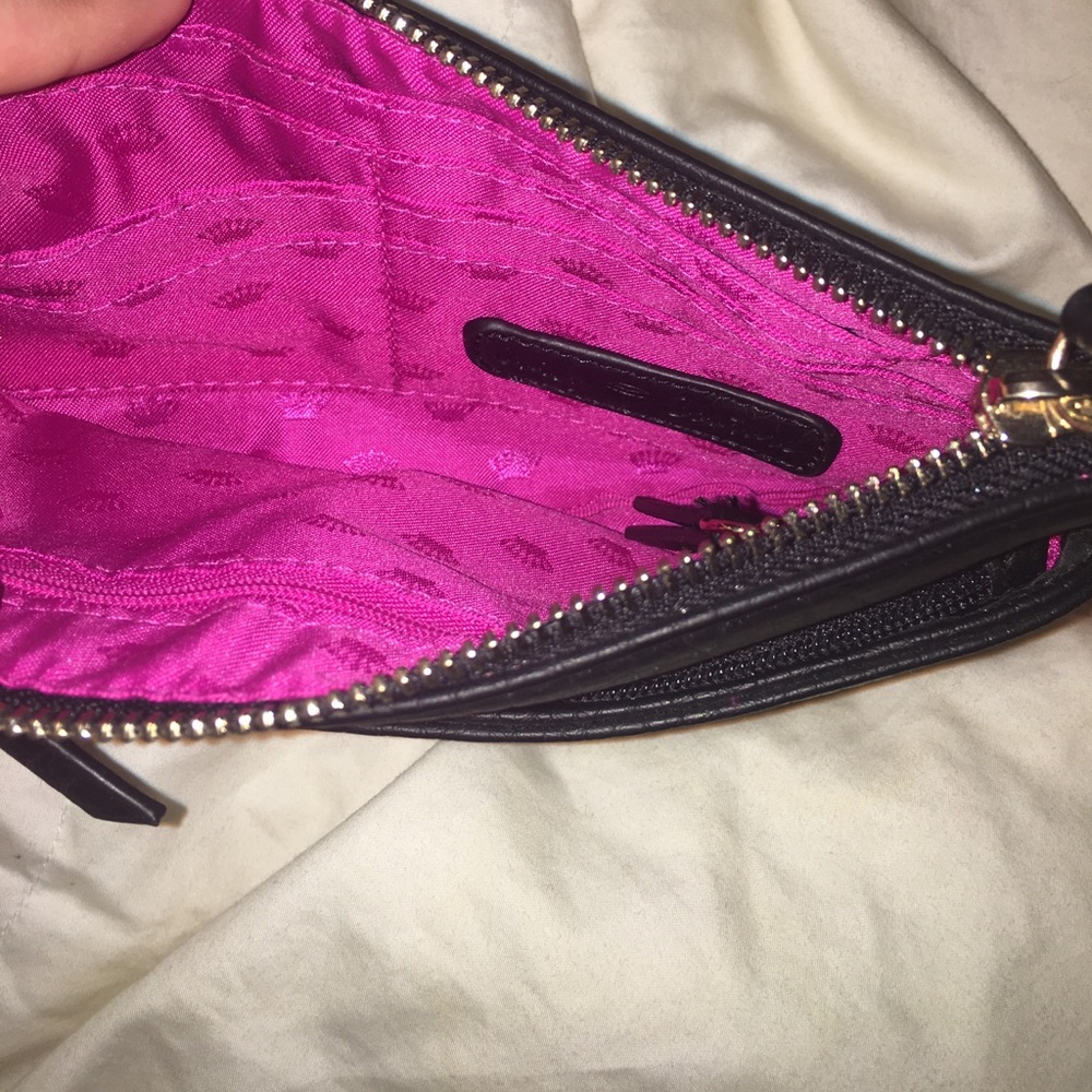 Juicy Couture Clutch - Picture 3 of 4