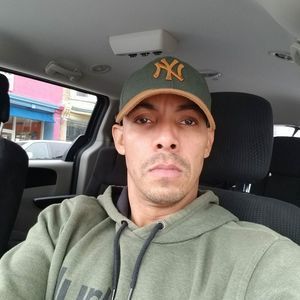 Meet your Posher, Edward leonardo