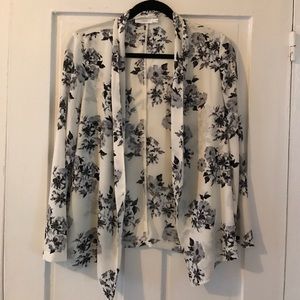 Light polyester blazer