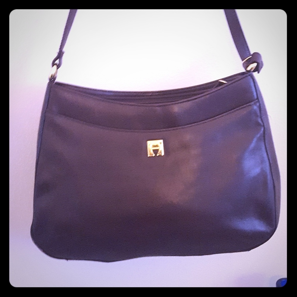 Vintage Aigner leather purse