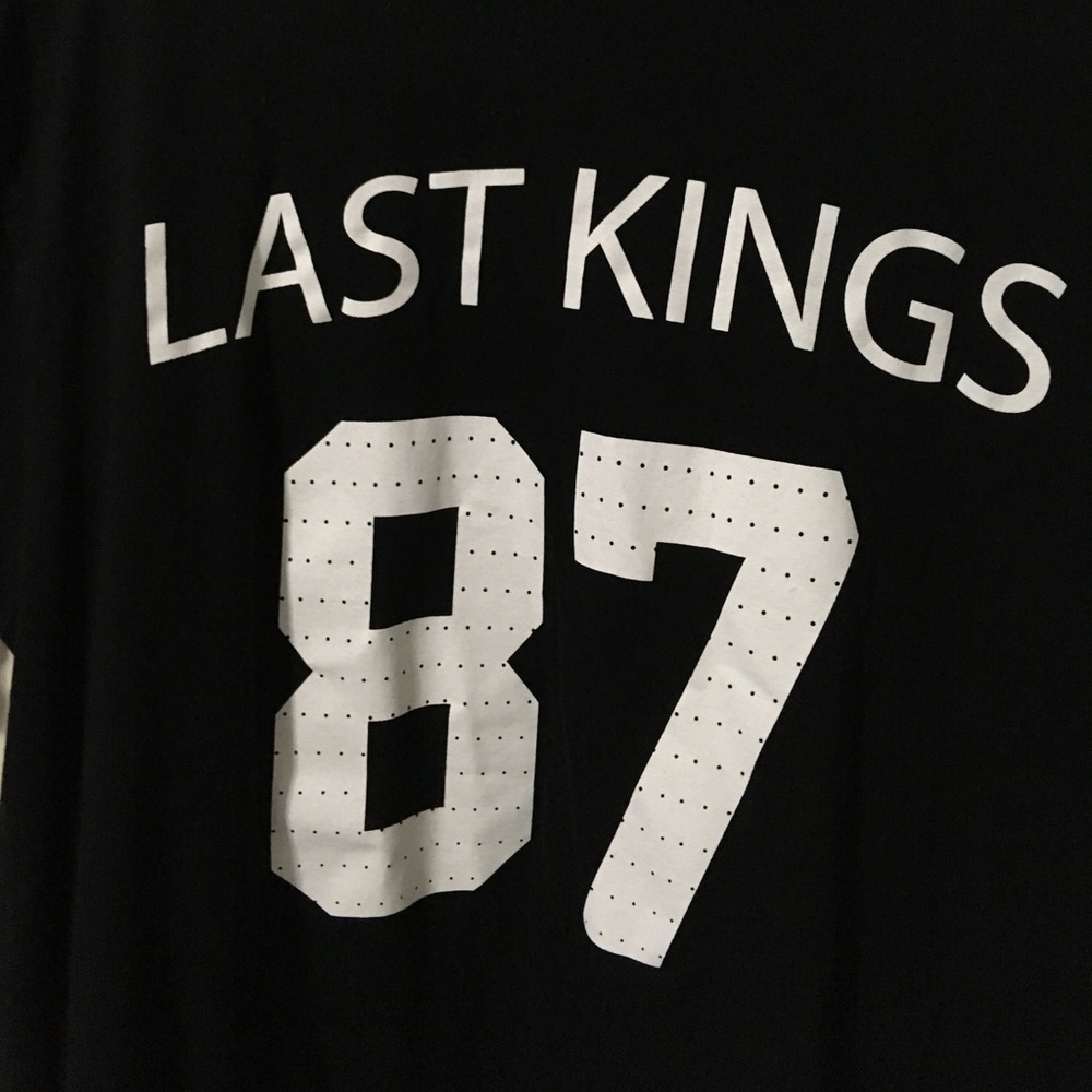 LAST 👑 SHIRT - Picture 3 of 4