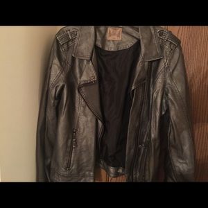 Bomber type jacket