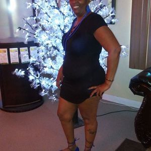 Meet your Posher, Aisha