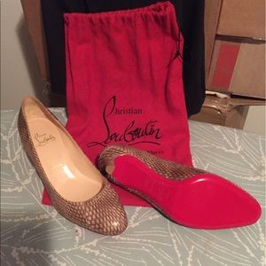 Christian Louboutin snake skin pumps 35 1/2