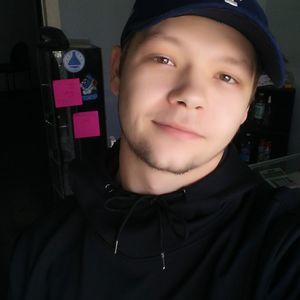 Meet your Posher, Cameron