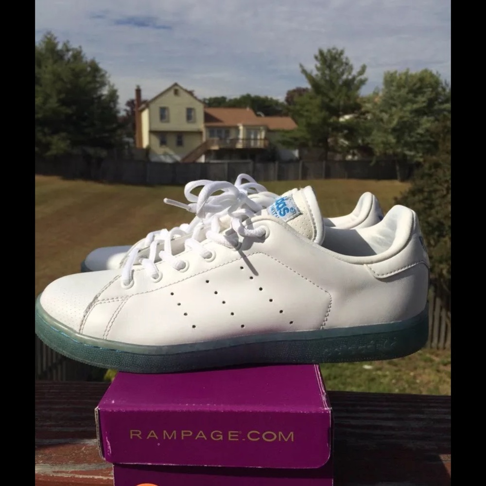 Adidas Stan Smith ice blue sole size 6 from 07