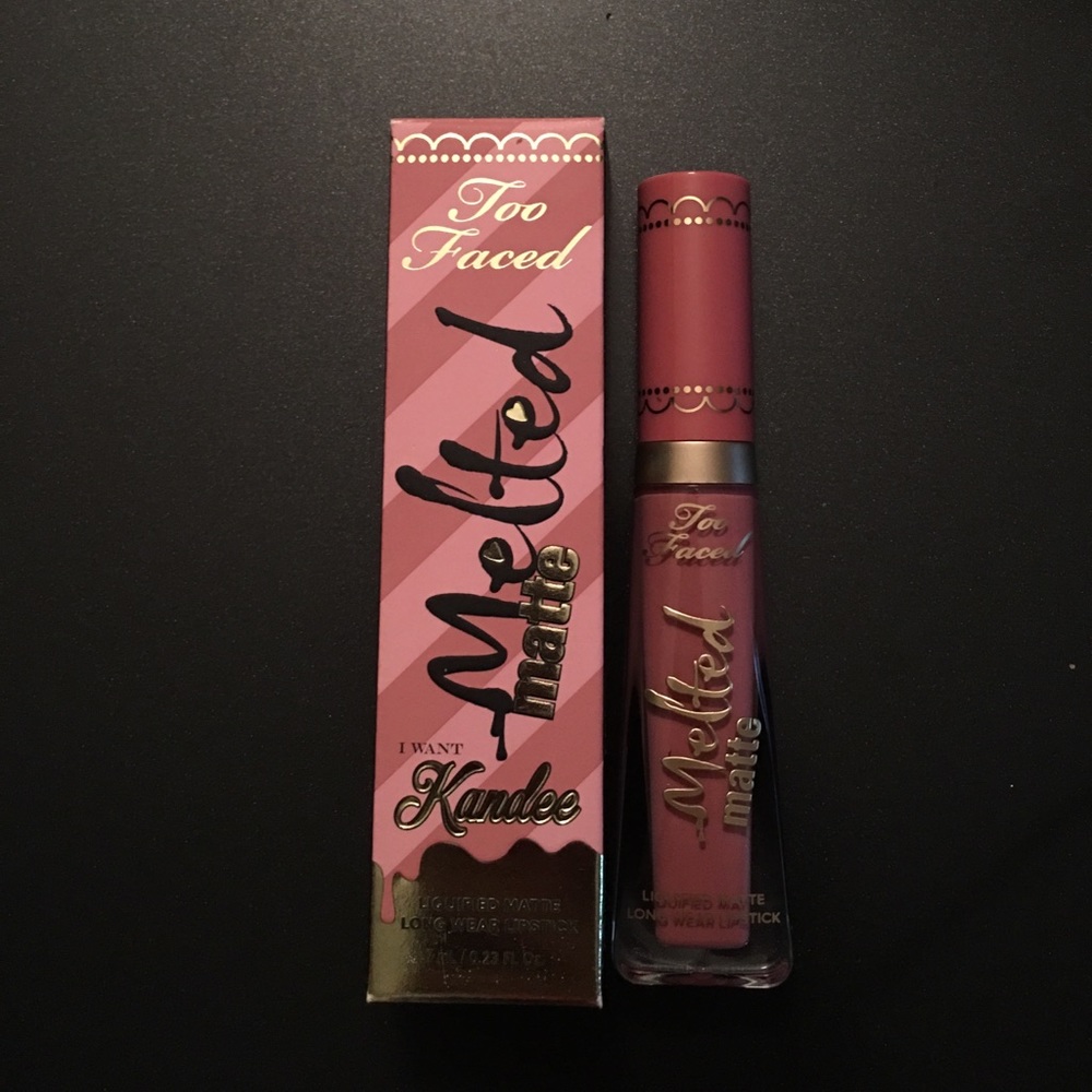 I want Kandee- Liquid Lipstick in Freshly Baked