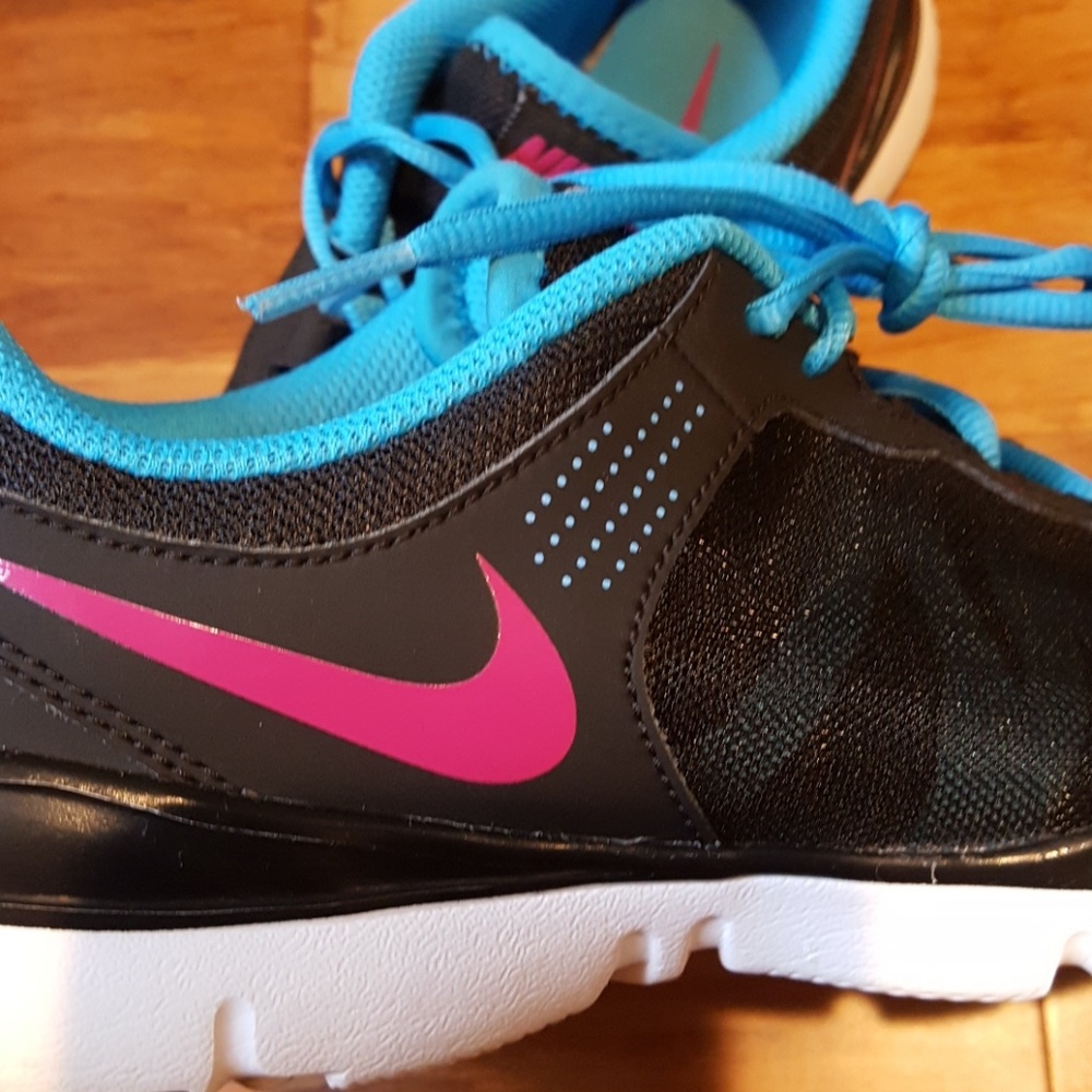 Nike flex TR2 size 8