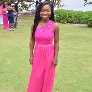 Meet your Posher, Shanique