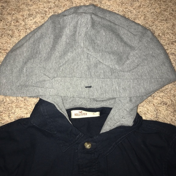 hooded shirt - Picture 2 of 5