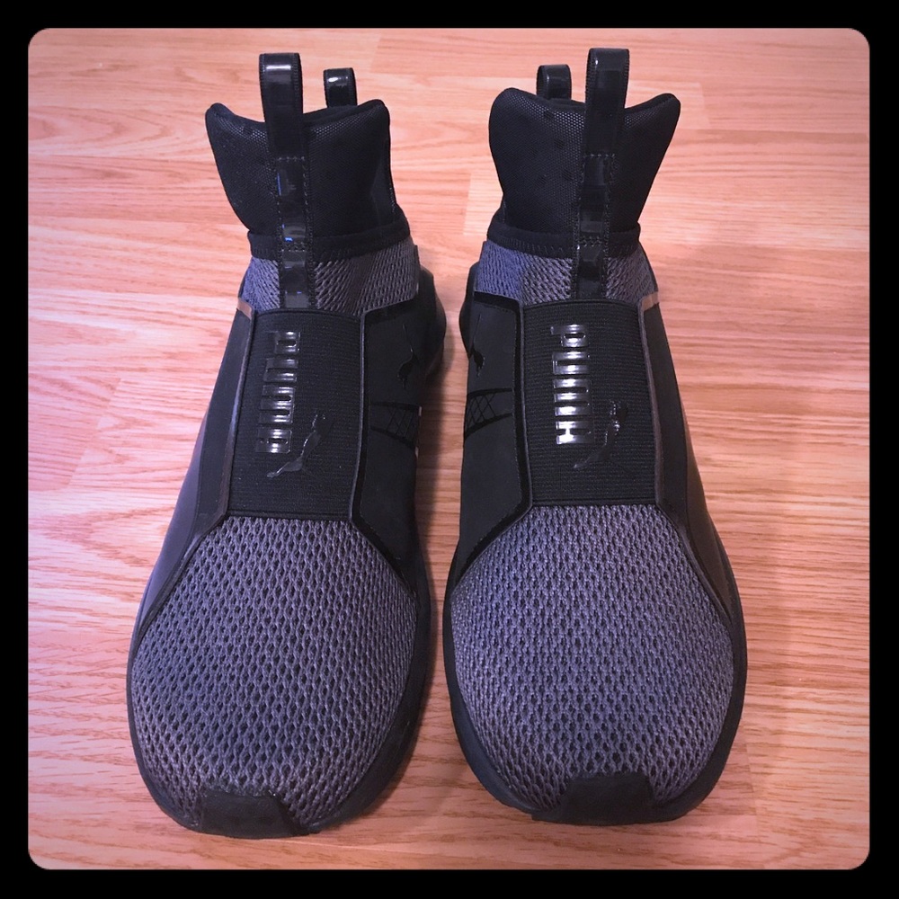 Puma Fierce Varsity shoes size 8 never worn!