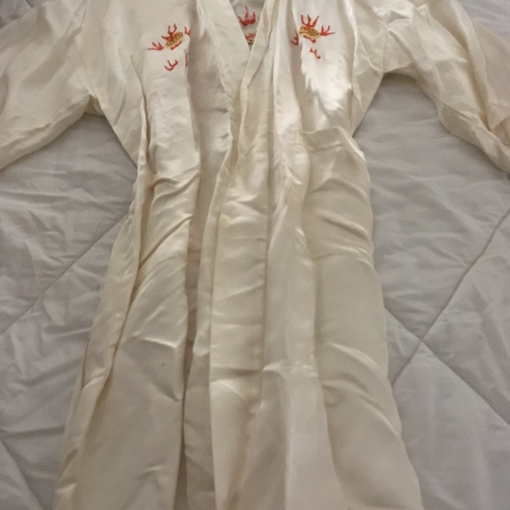 Luxurious Japanese Robe in perfect condition