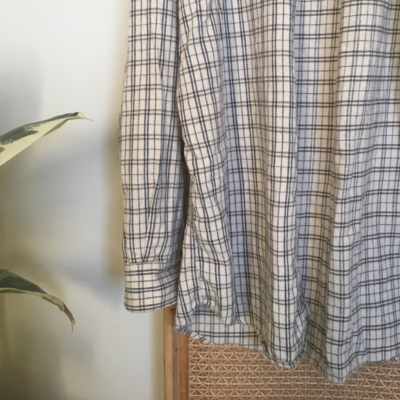 White and Black Plaid Thermal Button Down Shirt - Picture 6 of 8