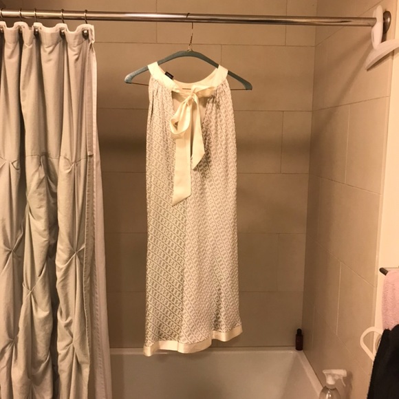 Silk trapeze dress - Picture 1 of 4