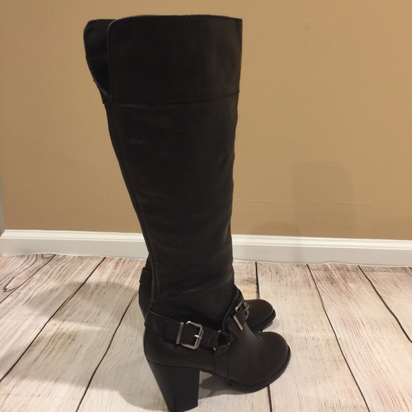 🌸💕ARTURO CHIANG 💕🌸 Leather Heeled Riding Boot - Picture 3 of 8