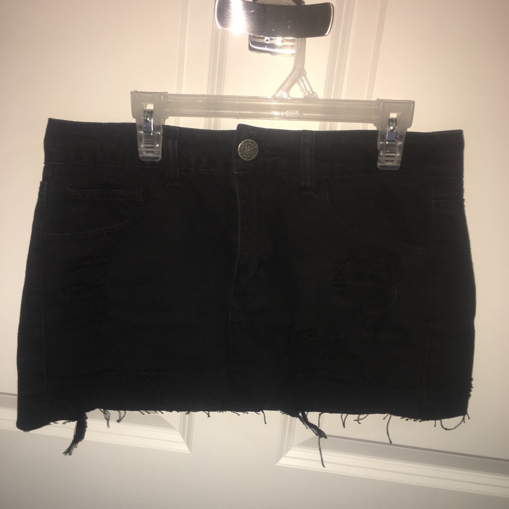 Black ripped mini skirt