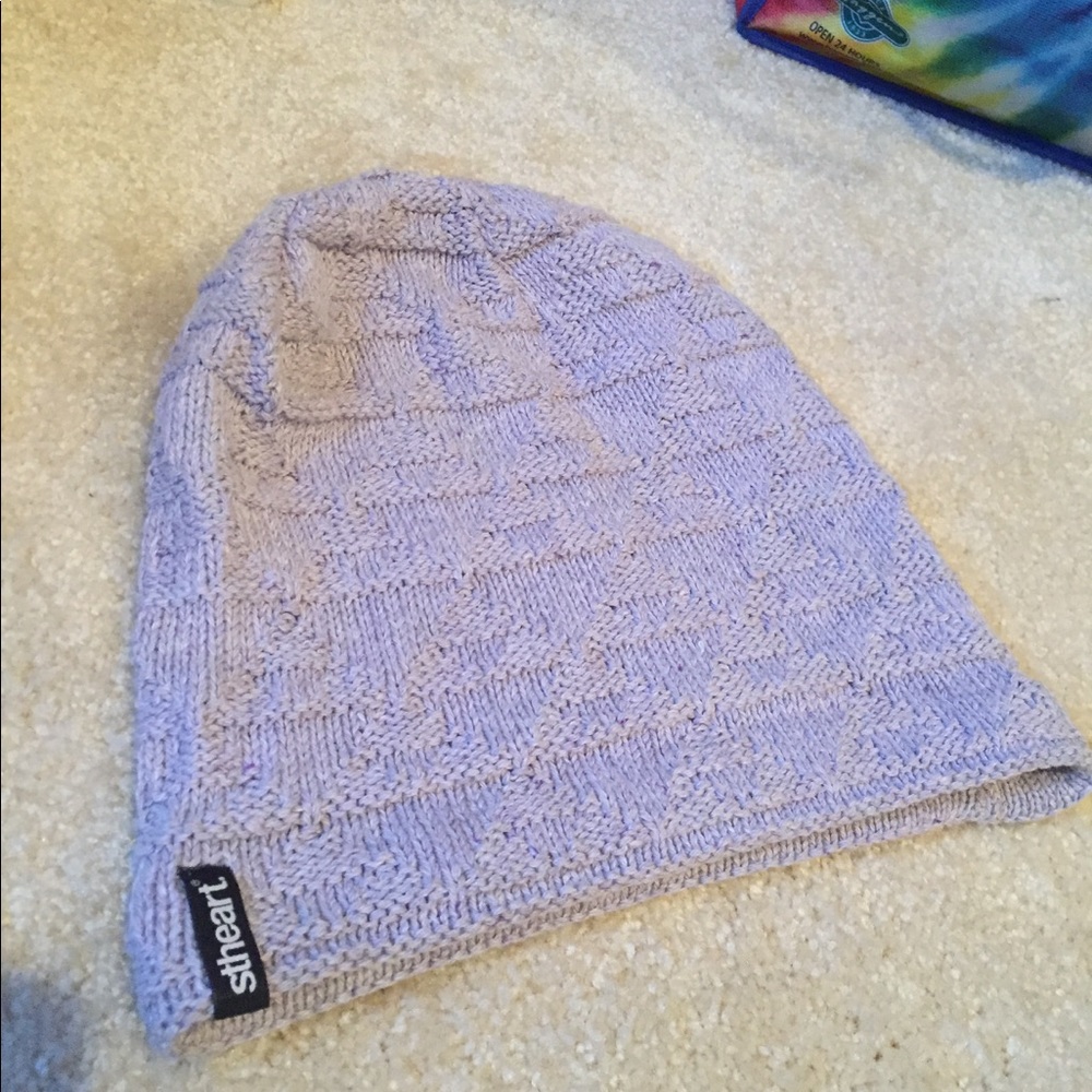 Floppy beanie