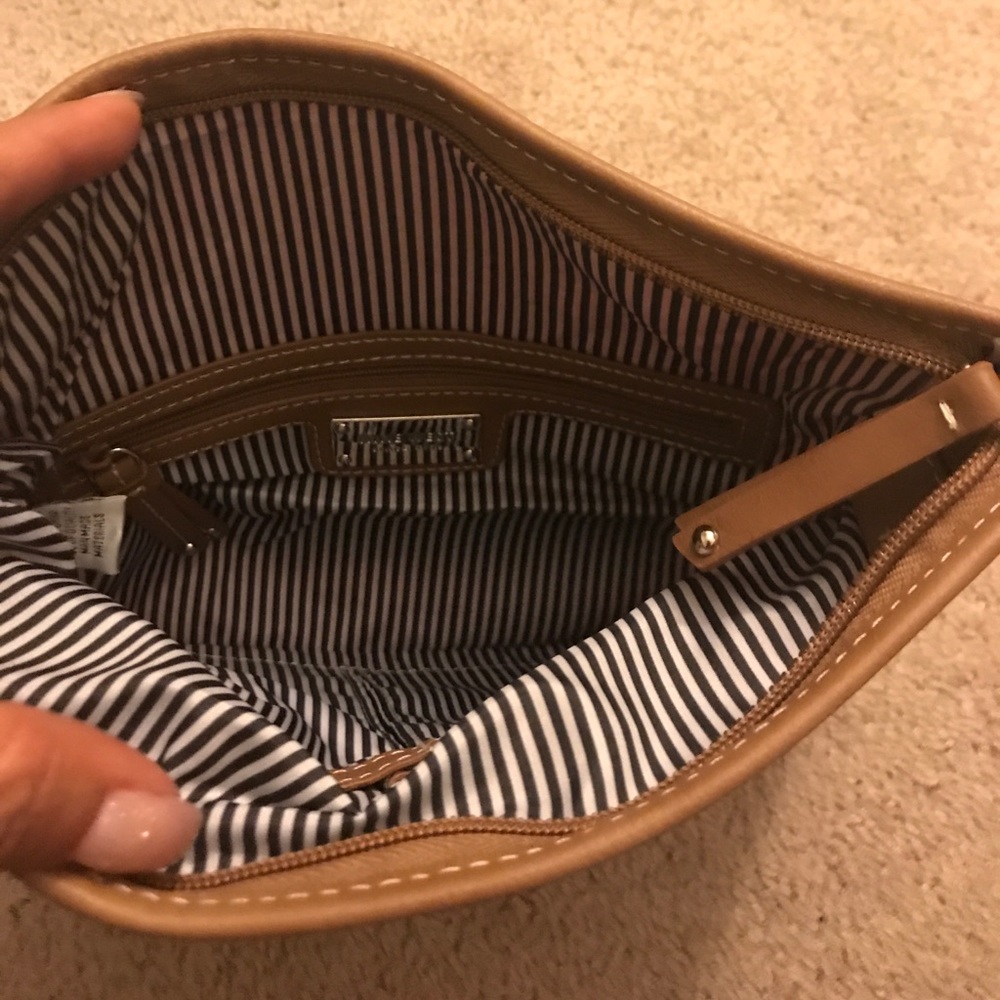 Clutch - Picture 4 of 5