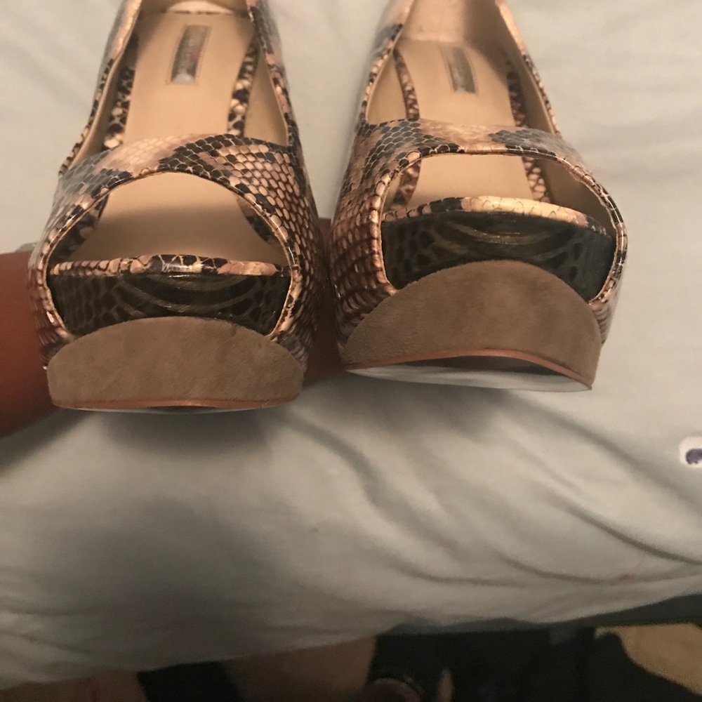 H by Halston Faux Snake Skin Chunky Heels - Picture 5 of 7