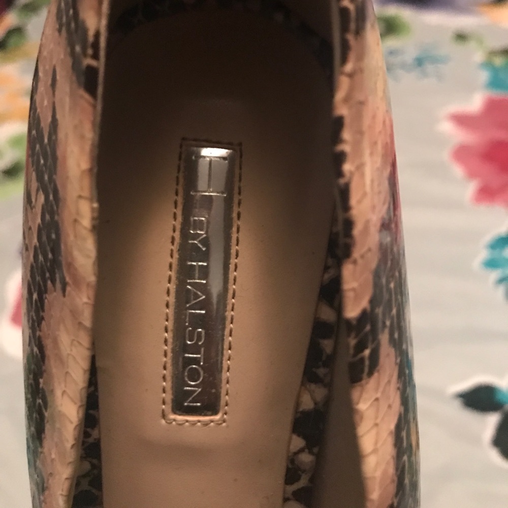 H by Halston Faux Snake Skin Chunky Heels - Picture 6 of 7