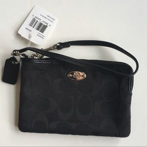Coach Signature Wristlet - black NWT