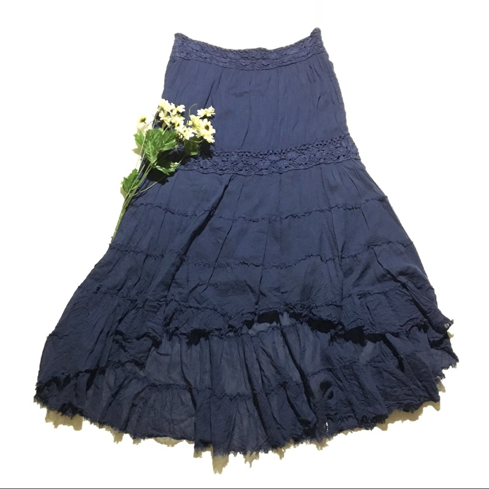 navy boho hi-low skirt w/ fringe & crochet detail