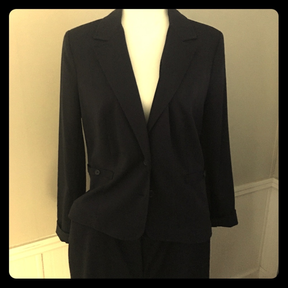 Navy pants suit