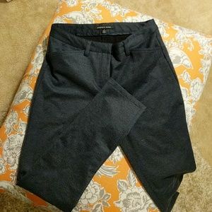 Denim looking navy point pant! Size 8