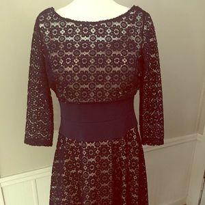 Beautiful fitted navy dress. This is a steal!