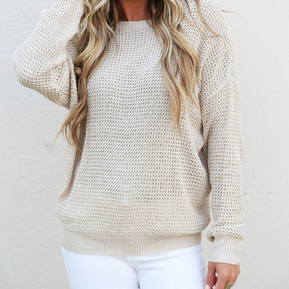 🛑LAST ONE -PRICE FIRM🛑 Lace Back Sweater oatmeal - Picture 3 of 8
