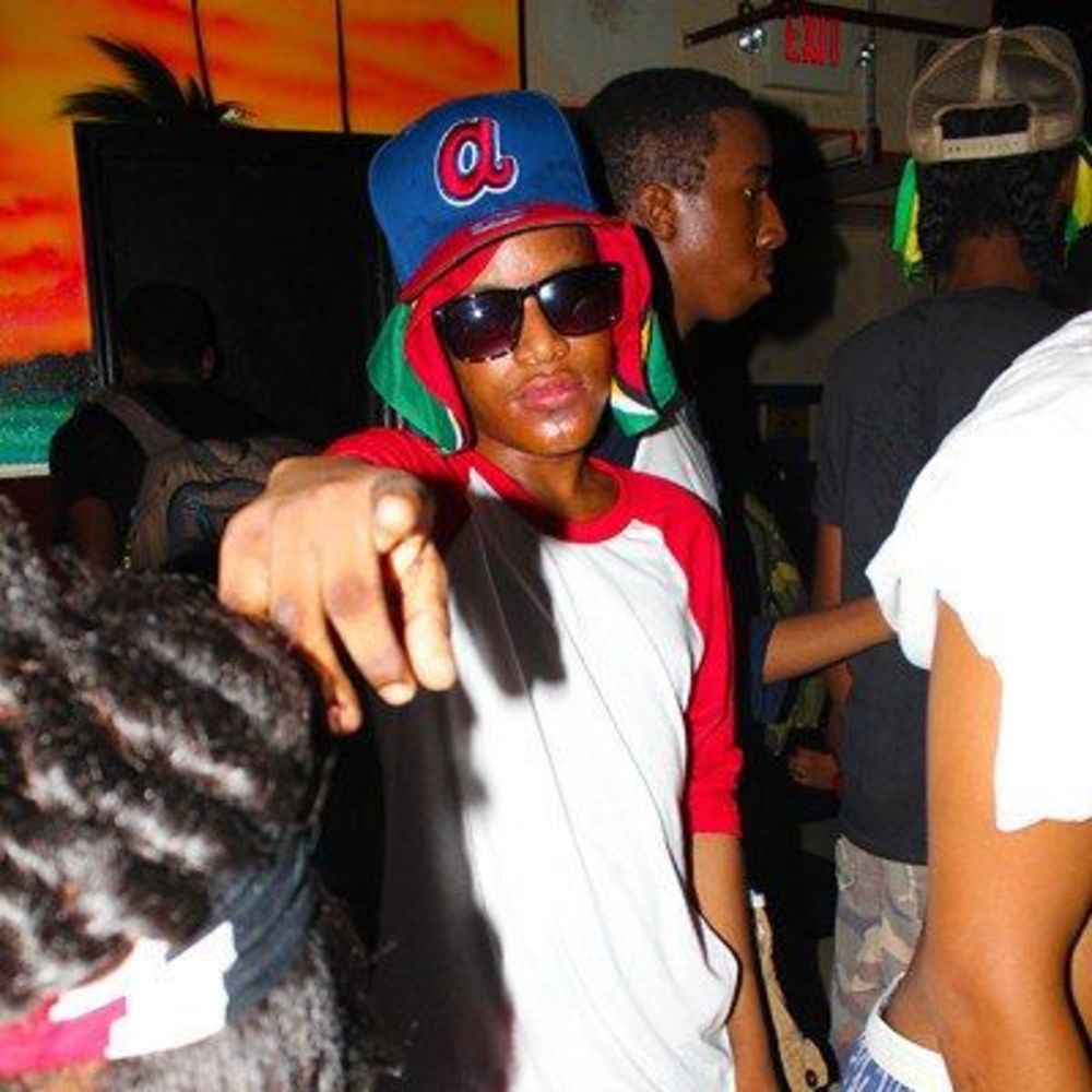 Meet your Posher, Deejaytimeless