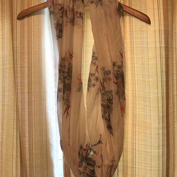 H&M Other - H&M I️infinity scarf