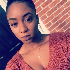 Meet your Posher, Tyesha