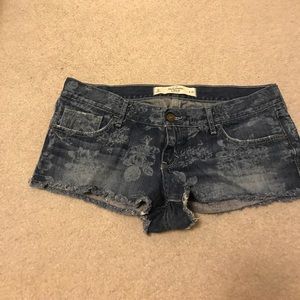 Abercrombie and Fitch short shorts