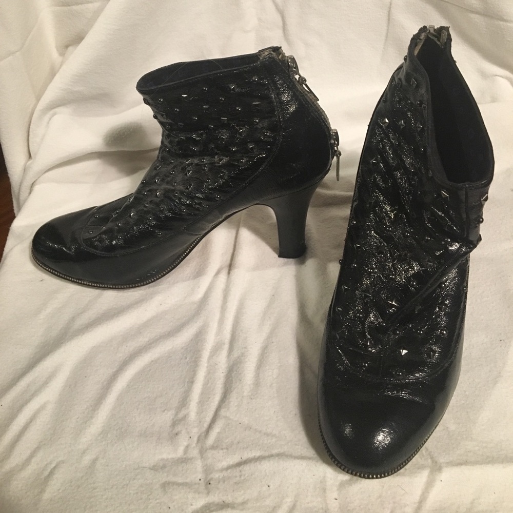 Used Diesel boots