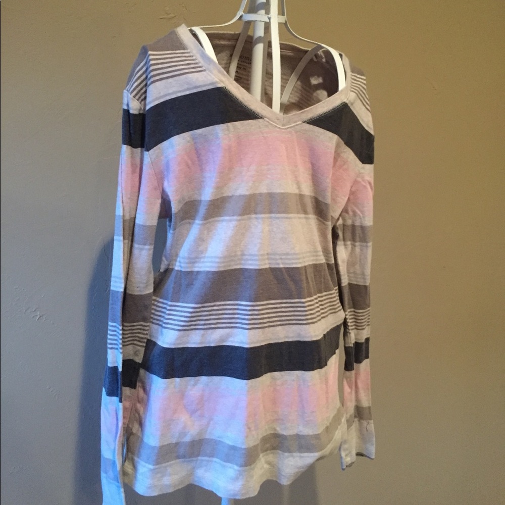 Colorblocked long sleeve